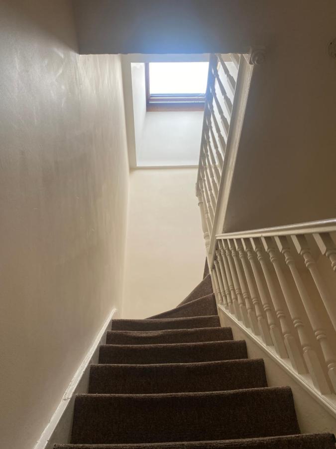 Spacious 4 Bedroom House Near Stokes Croft!! Central!!! Bristol Eksteriør billede